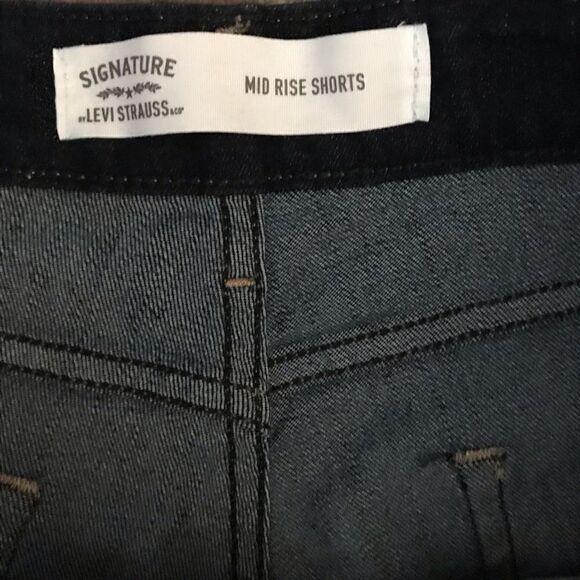 Levi’s signature denim walking shorts SZ 14 (32) rolled cuffed jean shorts - Picture 3 of 5